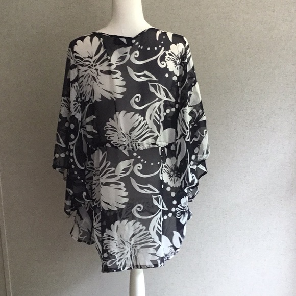 Portocruz blue and white swim cover-up - Picture 6 of 7